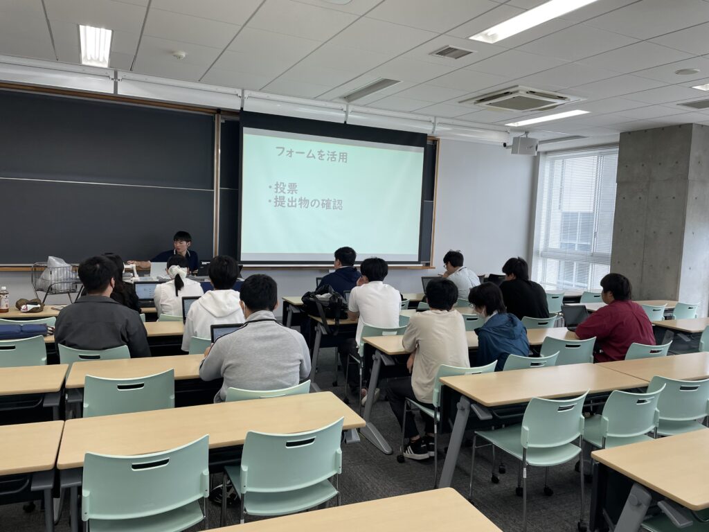 教育の方法と技術　授業風景02